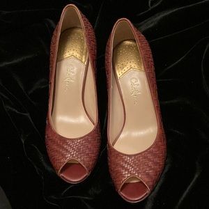 Basket weave leather heels with Nike Air.